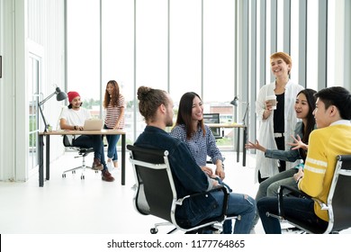 101,593 Happy Workplace Asian Images, Stock Photos & Vectors | Shutterstock