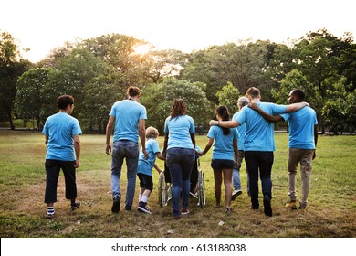 Group of Diversity People Volunteer Community Service - Shutterstock ID 613188038