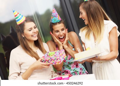 15,059 Birthday Girl Restaurant Images, Stock Photos & Vectors ...