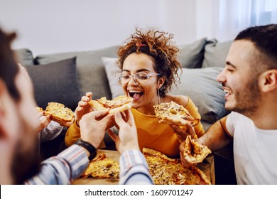 65,899 People eating pizza Images, Stock Photos & Vectors | Shutterstock