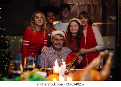 Group Of  Happy Family Enjoying Celebrating Christmas Or New Year's Eve Party With Champagne At Home. Eve Family Gathering Meeting Dream In Christmas Or New Year Festivals.