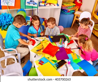 Teacher Helping Kids Preschool Class Stock Photo 305457068 | Shutterstock