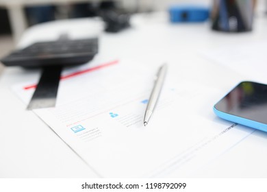 Office Item Business Organizer Pen Calculator And Stapler 的类似图片 库存照片和矢量图 Shutterstock