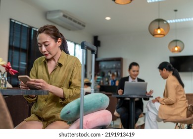 Group Of People Relaxing At Airport Private Lounge And Waiting For Boarding At International Airport Terminal. Airline Passenger Service Business, Airplane Transportation And Holiday Vacation Concept.