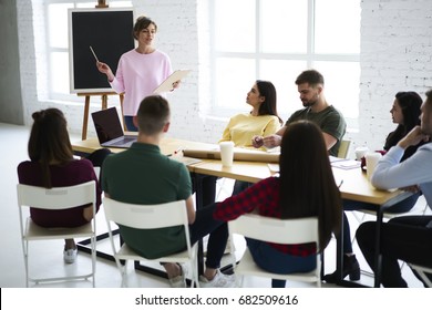 Businesspeople Listening Presentation Boardroom Stock Photo 554390059 