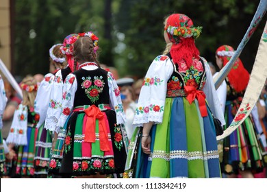 3,000 Polish Folk Costume Images, Stock Photos & Vectors | Shutterstock