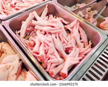 Group Raw Chicken Feet Food Market