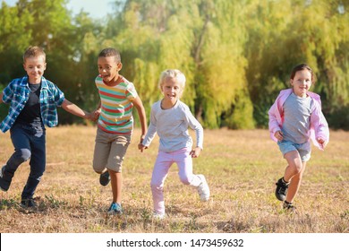 Children Playing in Park Images, Stock Photos & Vectors | Shutterstock