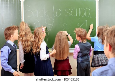 28,876 Child writing on board Stock Photos, Images & Photography ...