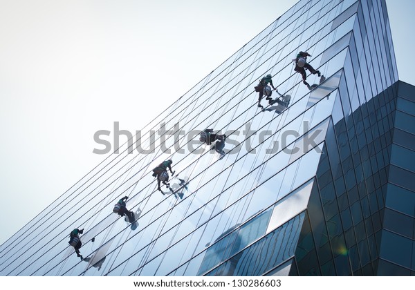 highrise window cleaner salary