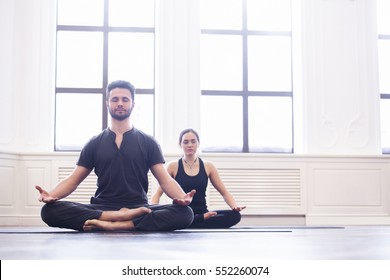 208,992 Yoga man Images, Stock Photos & Vectors | Shutterstock