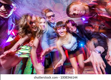 Group Young People Having Fun Dancing Stock Photo 1008346144 | Shutterstock