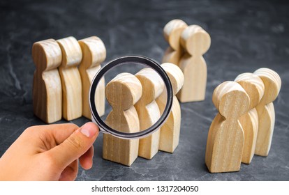 Groups Of Wooden People. The Concept Of Market Segmentation. Marketing Segmentation, Target Audience, Customer Care. Market Group Of Buyers. Customer Analysis And Customer Relationship Management