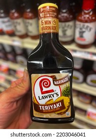 Grovetown, Ga USA - 08 24 22: Retail Grocery Store Lawrys Marinade Sauce Teriyaki