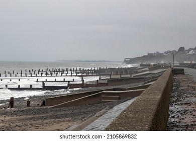 Groynes Built Perpendicular To The Shoreline To Prevent Longshore Drift