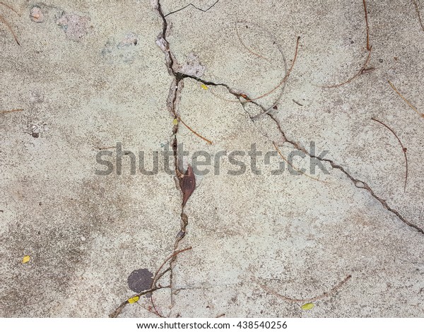 grunge and crack concrete\
texture