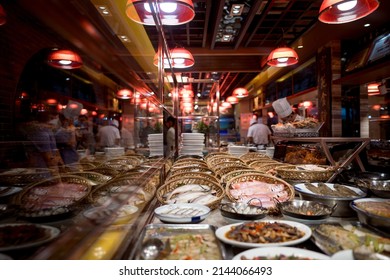 Guangdong, China, October 2020: A Wet Market In Guangdong Province 