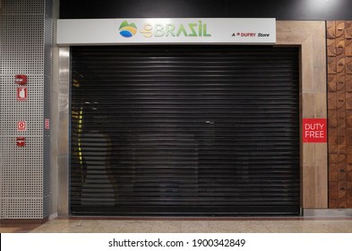 Guarulhos, São Paulo, Brazil - January 11 2021: Closed Brazil Duty Free Dufry Store In São Paulo Guarulhos International Airport Due To The New Coronavirus Covid-19 Pandemic.