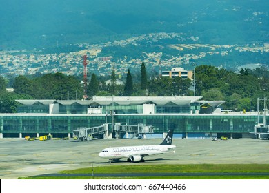 165 Guatemala international airport Images, Stock Photos & Vectors ...