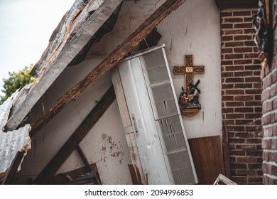 GUAYANILLA, PUERTO RICO - Jan 08, 2020: The Damage In The Church Building After An Earthquake In Guayanilla, Puerto Rico