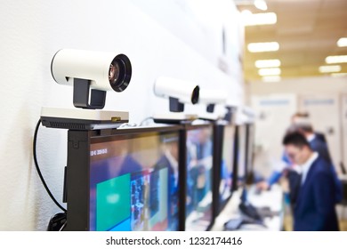 Guided Camera For Video Conferencing