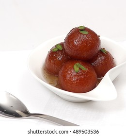 Gulab Jamun 