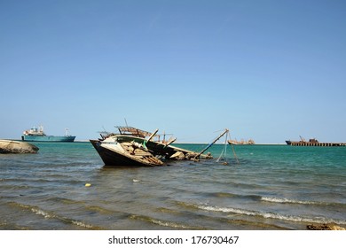 GULF OF ADEN, SOMALIA - JANUARY 10, 2010: The Gulf Of Aden Has Economic Significance As A Waterway To Transport Oil From The Persian Gulf. In The XXI Century, There Is The Acute Problem Of Piracy.