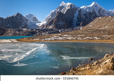 Gurudongmar lake Images, Stock Photos & Vectors | Shutterstock