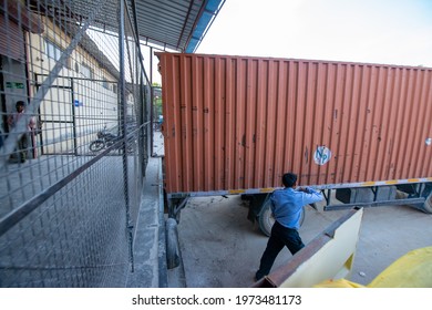 Gurugram, Haryana, India; September 29 2019: Truck Load With Grocery Product Parked At Local FMCG Products Distribution Centre, Warehouse Logistics Is Important In Business To Business Trade; 