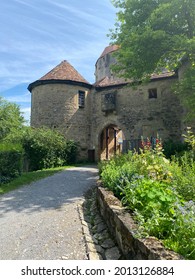 Schloß Guttenberg In Der Nähe Von Heilbronn