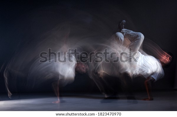 18,110 Dancer Blurred Image In Motion Images, Stock Photos & Vectors ...