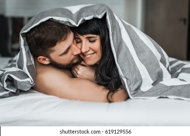 Guy and girl have sex pics 7