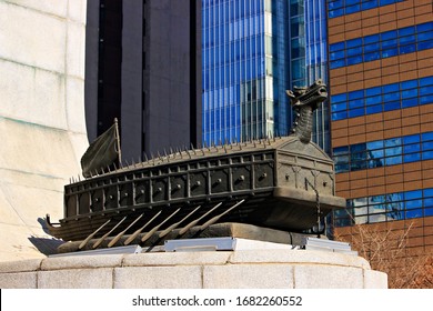 Gwanghwamun Plaza, Jongno-gu, Seoul, Korea - December 31, 2020: Statue Of The Turtle Ship Used By Admiral Yi Sun-shin Who Saved The Country During The Imjin War.