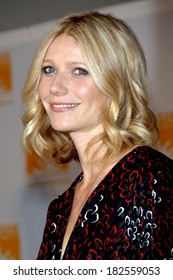 Gwyneth Paltrow At Food Bank For New York City's 5th Annual Can-Do Awards Dinner, Chelsea Piers' Pier Sixty, NYC, NY, April 07, 2008