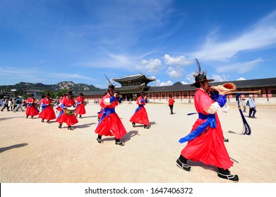 Gyeongbokgung Palace, Seoul, South Korea, 2011 : being one of the most beautiful and the biggest palace of Korea, million of tourists from around the world visited this ancient palace every year.