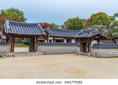 Gyeonggijeon Palace At Jeonju, Republic Of Korea