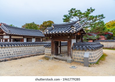 Gyeonggijeon Palace At Jeonju, Republic Of Korea