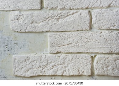 Gypsum White Brick Wall With Cement Grout