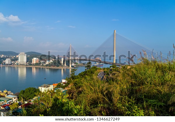 HA LONG\
CITY, VIETNAM - November 28, 2014: Bai Chay Bridge in Hạ Long Bay,\
Halong City, Quang Ninh Province,\
Vietnam