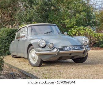 HAARLEM-JANUARY 2 2021. The Citroën DS Premiered On The Paris Motor Show And Was An Instant Hit. It Was Loved Because Of It's Beautiful Design, But Was Also Groundbreaking With Technology. 