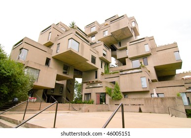 Habitat 67 Housing Complex