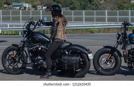 girls riding harleys