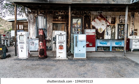 Hackberry, AZ/USA - June 16, 2018: Antique Gas Pumps And Coke Machines Outside Of The Old General Store Along Historic Route 66.