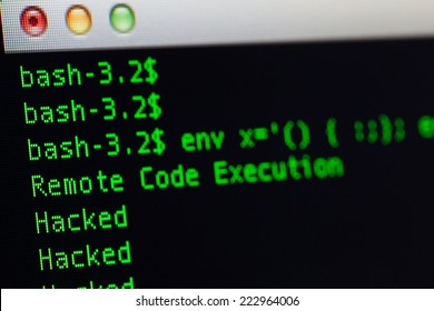 Unix Bashは 黒い背景にシェルの緑色を使用してアプリケーションをインストールします 写真素材 Shutterstock Unix Bashは 黒い背景にシェルの緑色を使用してアプリケーションをインストールします 写真素材 Shutterstock