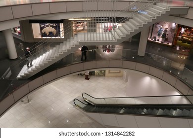 HACKENSACK, NEW JERSEY/USA - January 8, 2019: Interior Atrium With Stairs At The Shops At Riverside, An Upscale Shopping Mall In Bergen County. Editorial Use Only. 