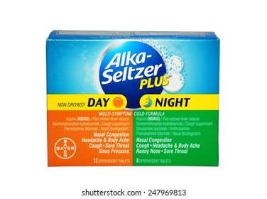 HAGERSTOWN, MD - JANUARY 25, 2015:  Image Of Alka Seltzer.  Alka Seltzer Was Introduced In 1931 By Bayer