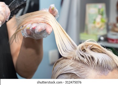 Hair Coloring In The Salon