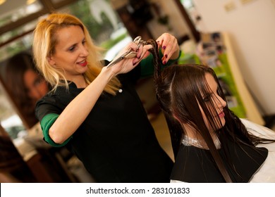 Beauty Parlor Images Stock Photos Vectors Shutterstock
