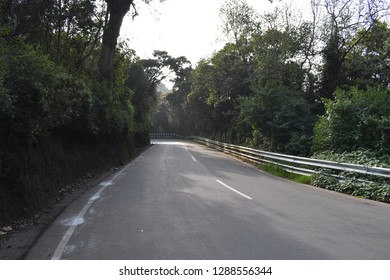Imagenes Fotos De Stock Y Vectores Sobre Hairpin Corner