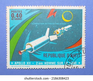 Haiti, CIRCA 1970,  Stamp Printed In Haiti Shows Separation Lunar Module From The Command Module In Apollo 12 Space Mission .Second Man On The Moon, Haiti Circa 1970